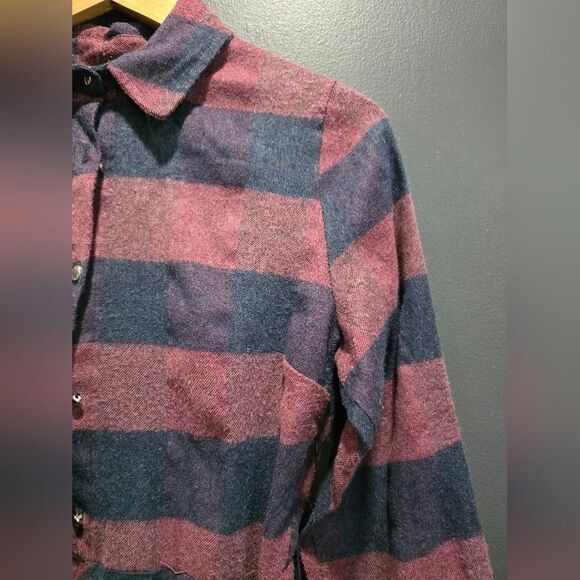New Lion Collection Maxi Plaid Dress Fuzzy Burgundy Blue Quarter Button Sz 42 - Picture 6 of 10